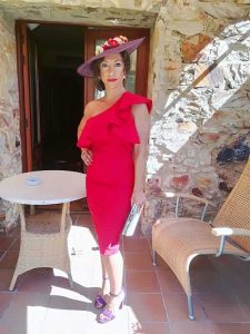 Pamela de invitada para vestido rojo