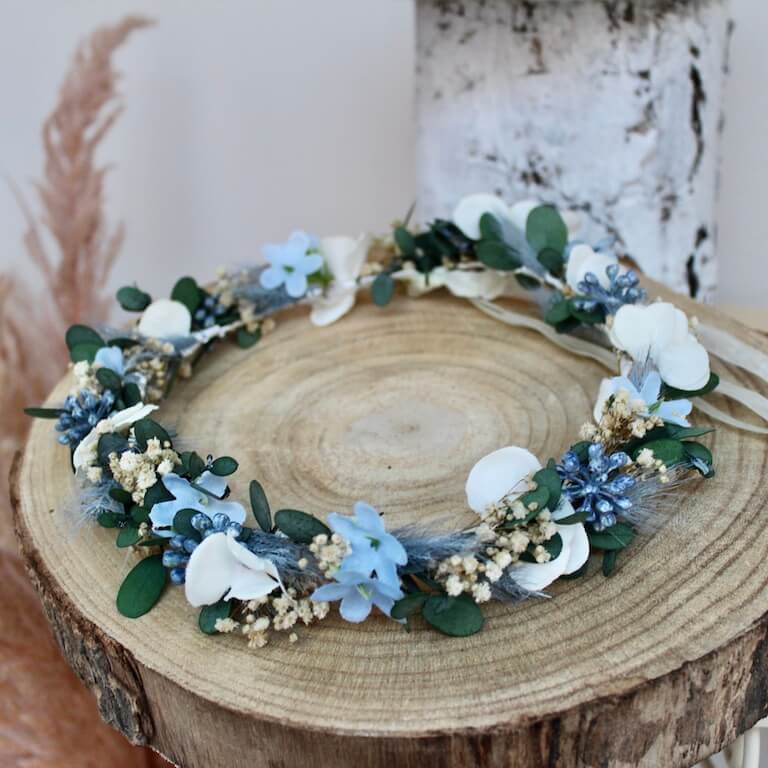 Corona de flores azules - Deflorenflortocados